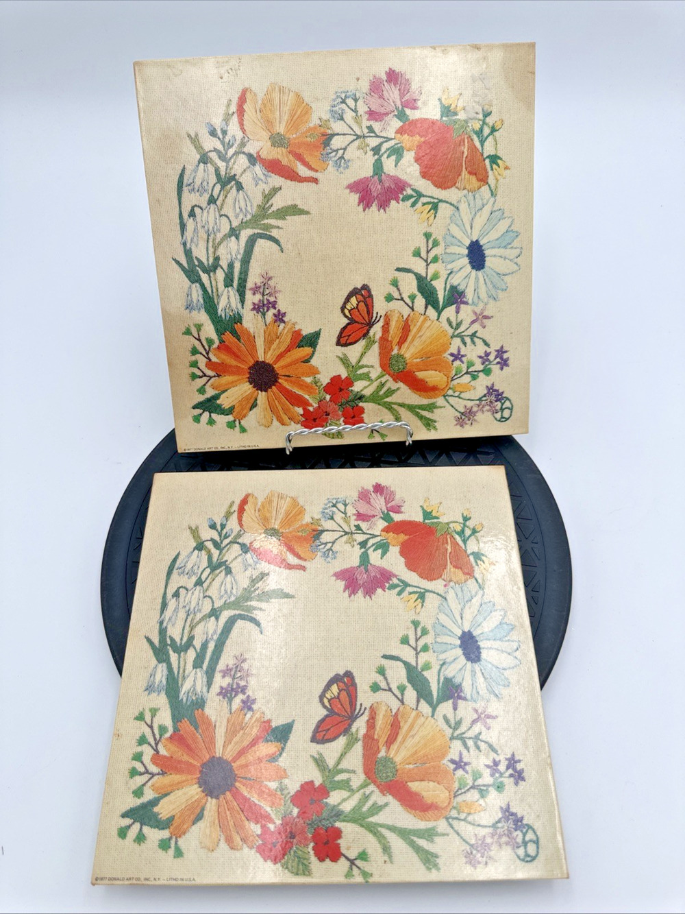 Set Of 2 1977 Donald Art Co. Inc. N.Y. Litho In U.S.A Hanging Wall Panel